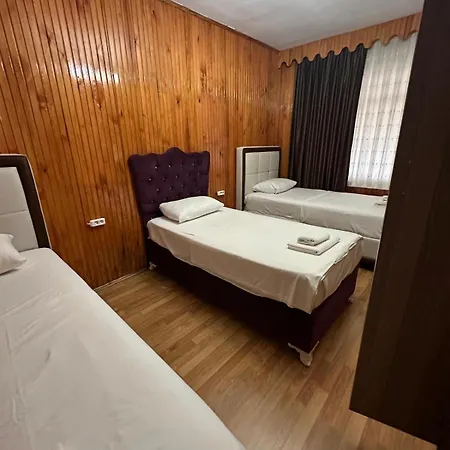 民宿 Pilot 2 Tayakadin